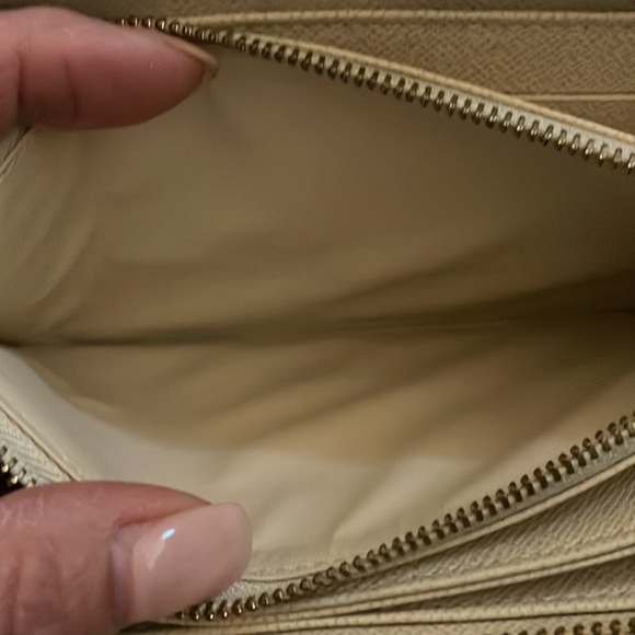 Sold Authenticated Vuitton Zippy Damier Azur Wallet Code CA2190 Cert of Auth - Picture 5 of 8